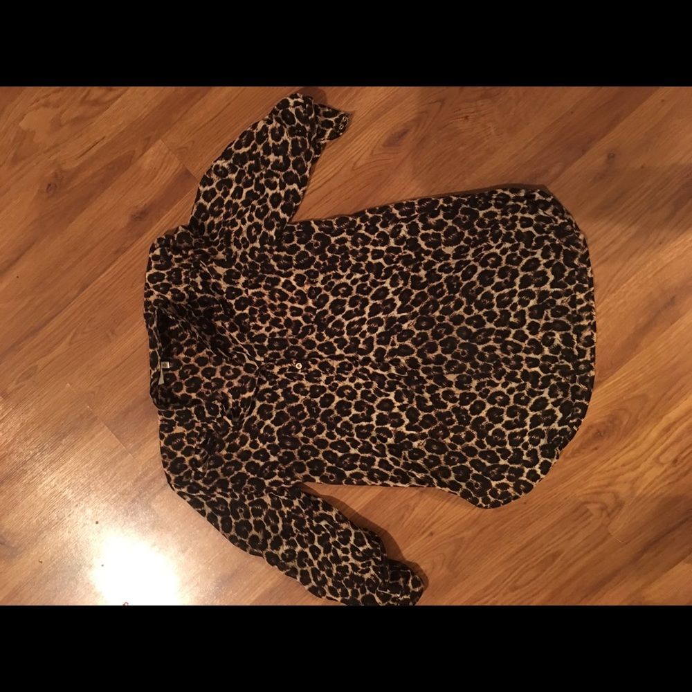 Medium cheetah dress top